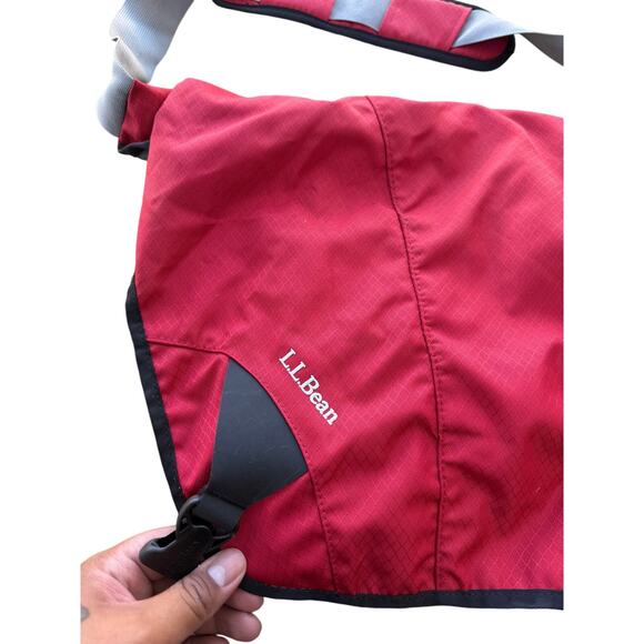 LL Bean Messenger Laptop Commuter Shoulder Bag Red Padded Organizer - Picture 2 of 7
